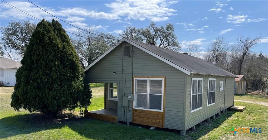 Photo of 1127 US Highway 59, Goliad, TX 77963 (MLS # 627980)