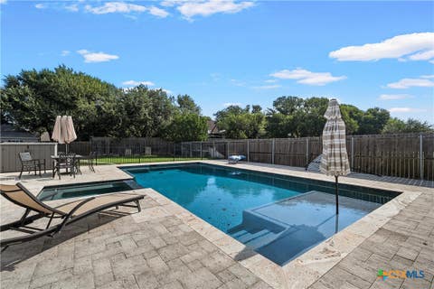 Photo of 17 Vista De Luna Lane, Belton, TX 76513 (MLS # 619145)
