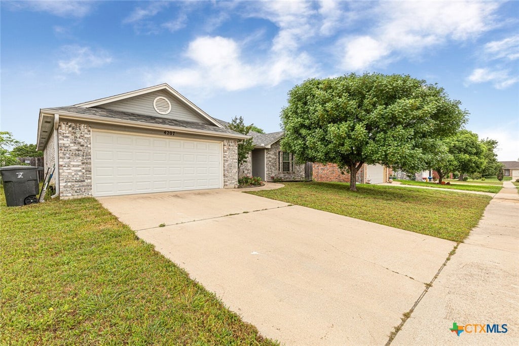 Photo of 4207 Maggie Drive, Killeen, TX 76549 (MLS # 616372)