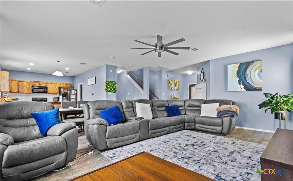 Photo of 202 W Gemini Lane, Killeen, TX 76542 (MLS # 611192)