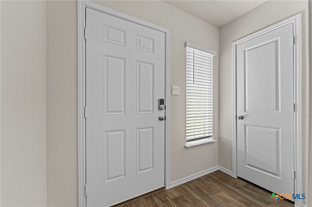 Photo of 1530 Champagne Oak, New Braunfels, TX 78130 (MLS # 613372)