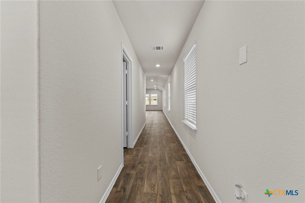 Photo of 1530 Champagne Oak, New Braunfels, TX 78130 (MLS # 613372)
