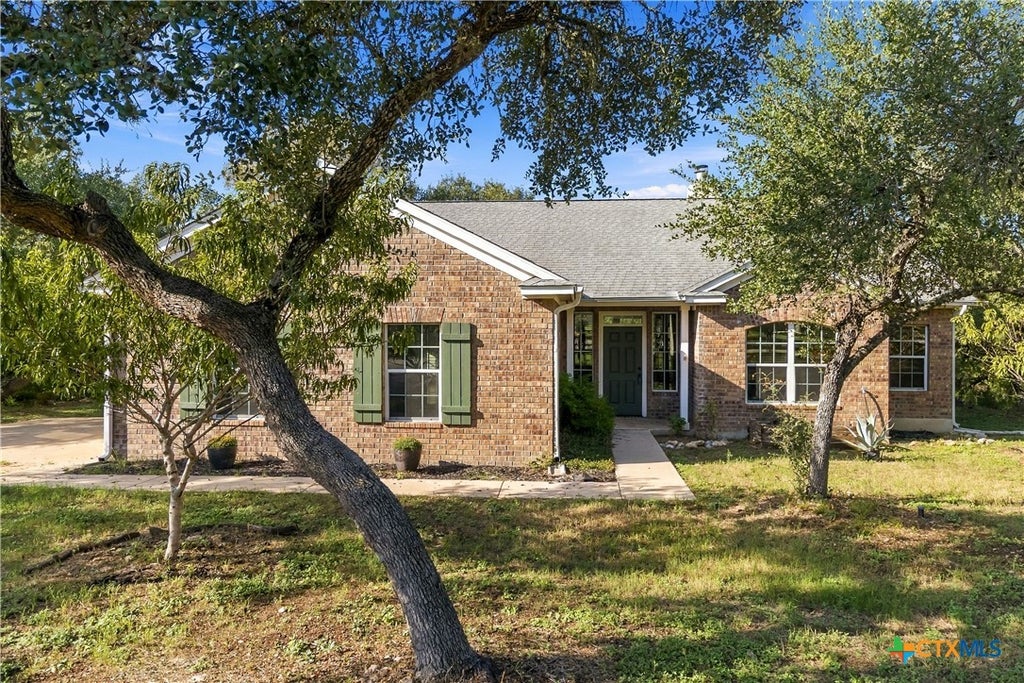 Photo of 205 Homestead Road, Kyle, TX 78640 (MLS # 627187)