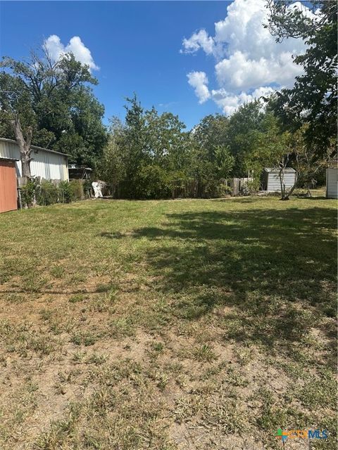 3410 Callis Street Victoria TX 77901