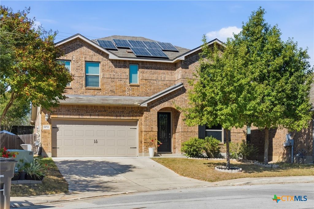 Photo of 10711 Ysamy Way, San Antonio, TX 78213 (MLS # 597349)