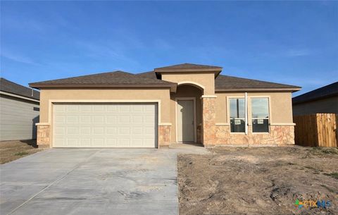 109 Giacomo Drive Victoria TX 77901