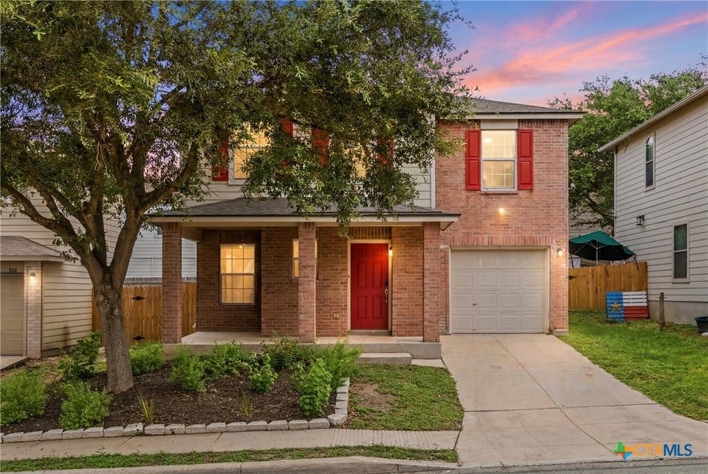 Photo of 870 Barrel Point, San Antonio, TX 78251 (MLS # 615637)