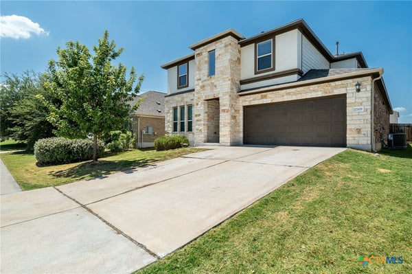 17108 LATHROP AVE, PFLUGERVILLE, TX 78660 - Image c5bab4070a64112542c558b2802b955f/926677603