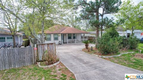 A home in Aransas Pass