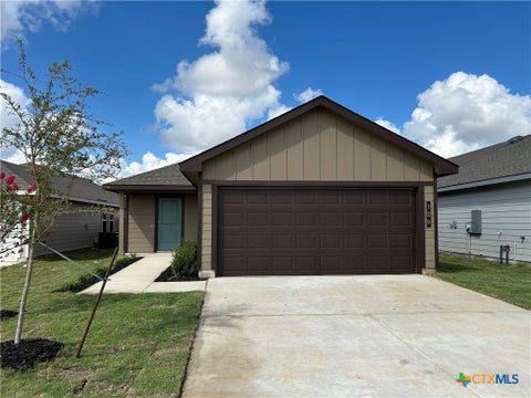 Photo of 129 Mullins Drive, Rockdale, TX 76567 (MLS # 626183)