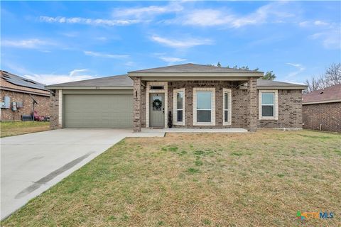 Photo of 2511 Heartland Avenue, Copperas Cove, TX 76522 (MLS # 606305)