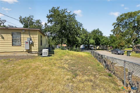 Photo of 120 Collins Avenue, Killeen, TX 76541 (MLS # 623245)
