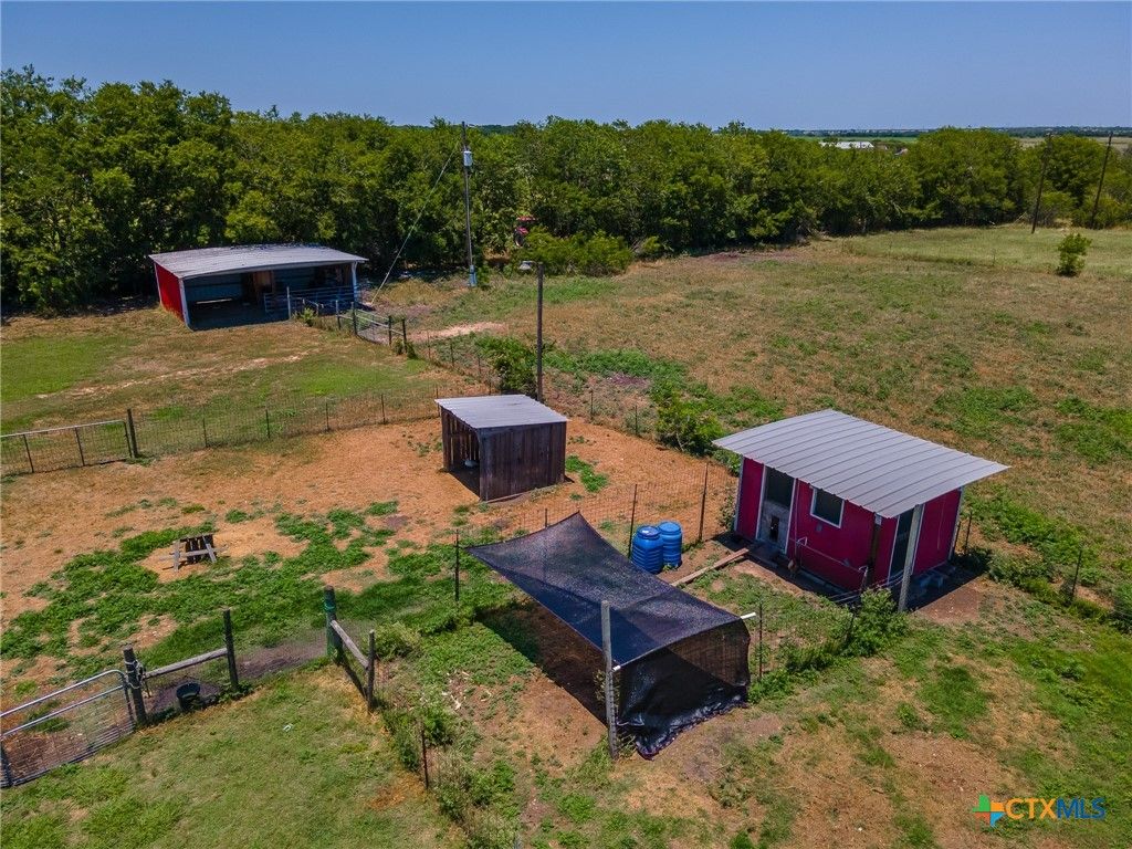 listing image 40