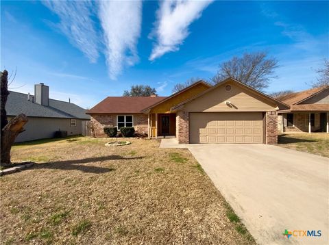 Photo of 1407 Rose Avenue, Killeen, TX 76543 (MLS # 605145)