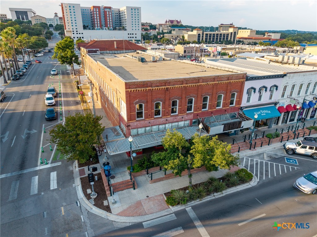 Photo 1 of 12 — 101 E Hopkins Street, San Marcos, TX 78666