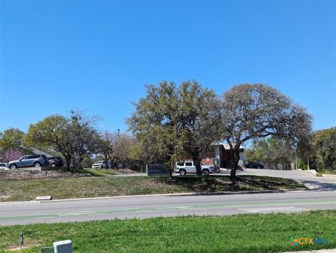 Photo of 2106 Hunter Road, San Marcos, TX 78666 (MLS # 570912)