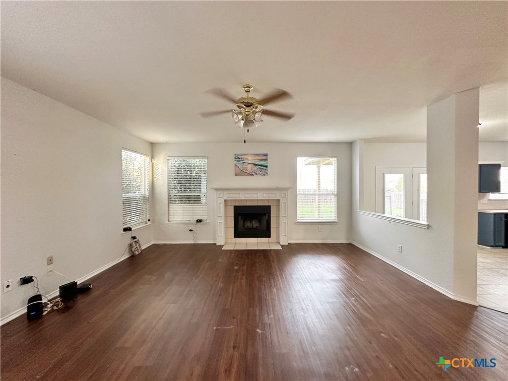 305 Buckskin Trail