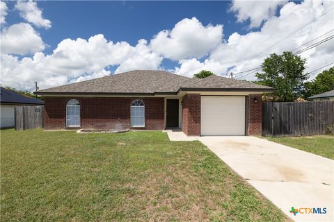 Photo of 2607 Caprice Drive, Killeen, TX 76543 (MLS # 615676)