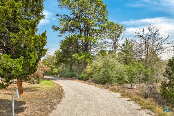 137 RANCHETTE ST, BASTROP, TX 78602 - Image c74f5e8e61b30d9d097e839b1f9b8152/1639766341