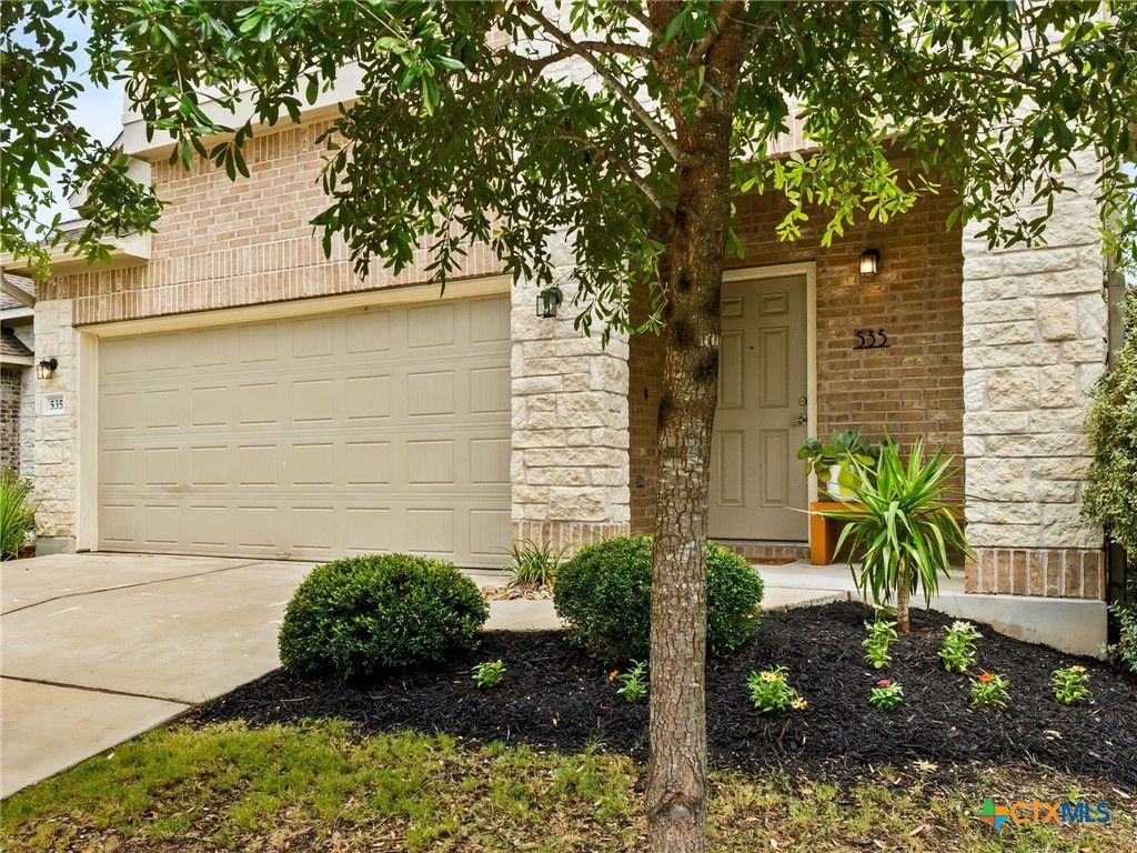 Photo of 535 Stampede Road, San Marcos, TX 78666 (MLS # 608125)