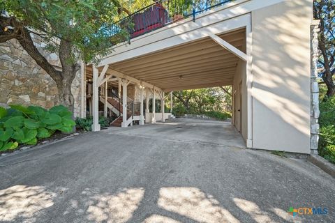 A home in New Braunfels