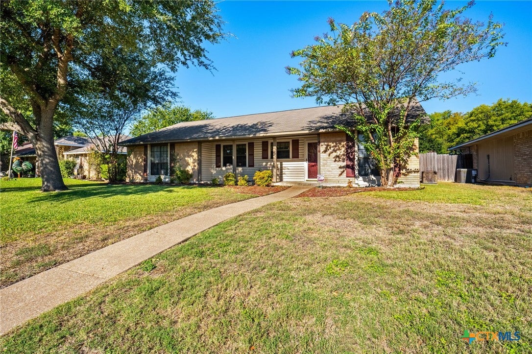 4518 Buckskin Trail