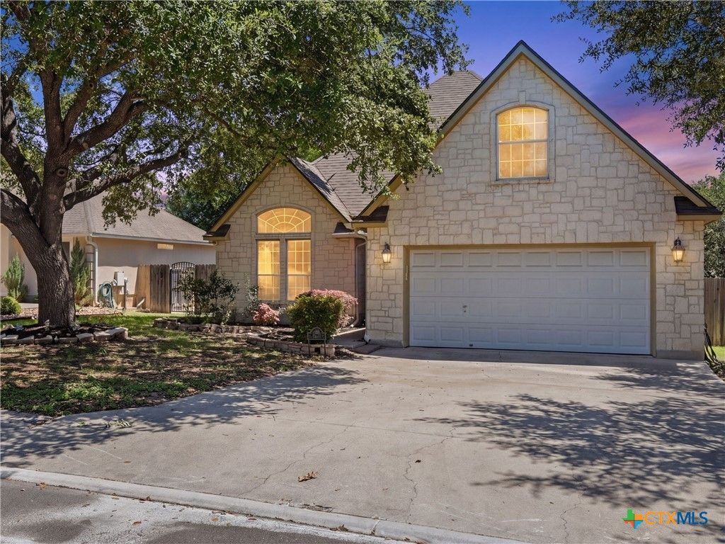 Photo of 2147 N Ranch Estates Boulevard, New Braunfels, TX 78130 (MLS # 613602)