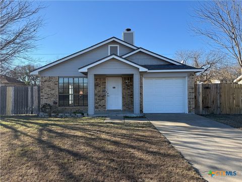 Photo of 2401 Lago Trail, Killeen, TX 76543 (MLS # 602142)