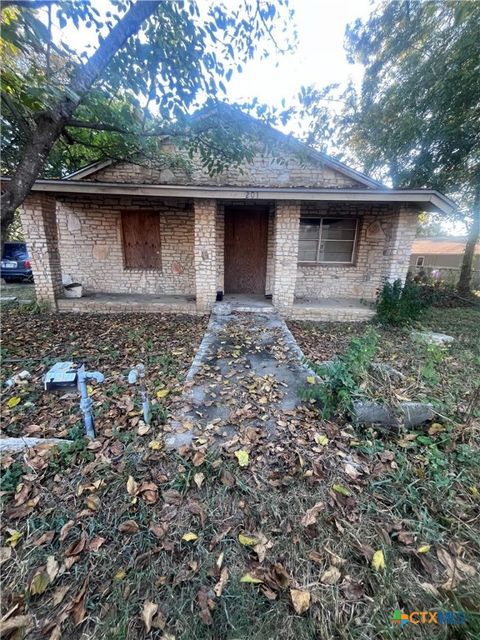 201 N Sparks Street Belton TX 76513