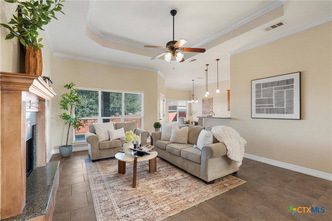 2504 Boxwood Drive