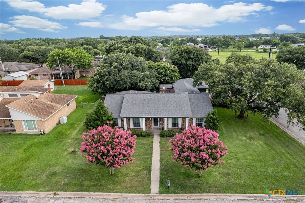 Photo of 300 Green Avenue, Palacios, TX 77465 (MLS # 617488)