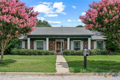 Photo of 300 Green Avenue, Palacios, TX 77465 (MLS # 617488)