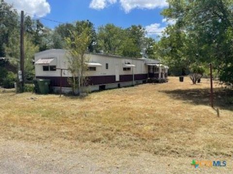 811 Dunn Street Cuero TX 77954