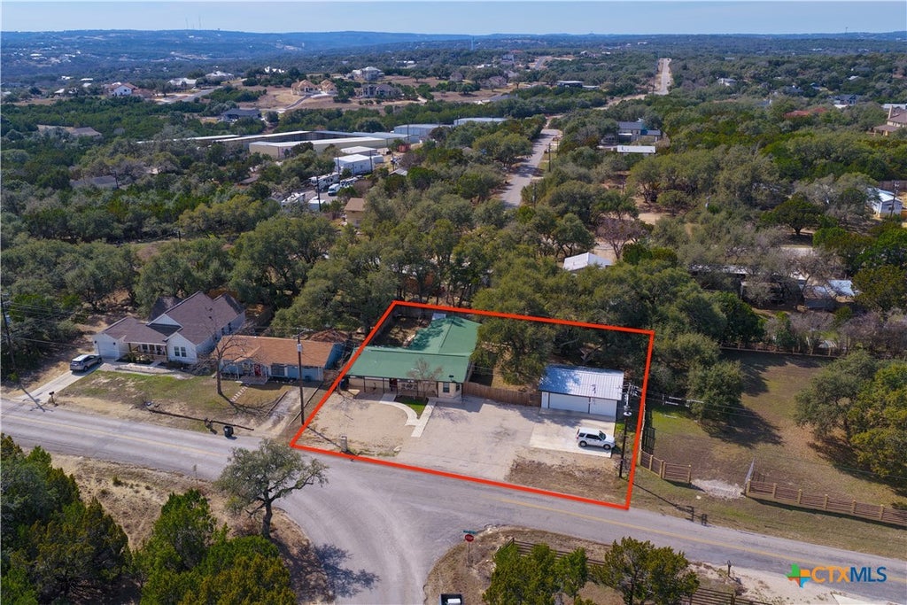 Photo of 301 Canyon Edge, Canyon Lake, TX 78133 (MLS # 604928)
