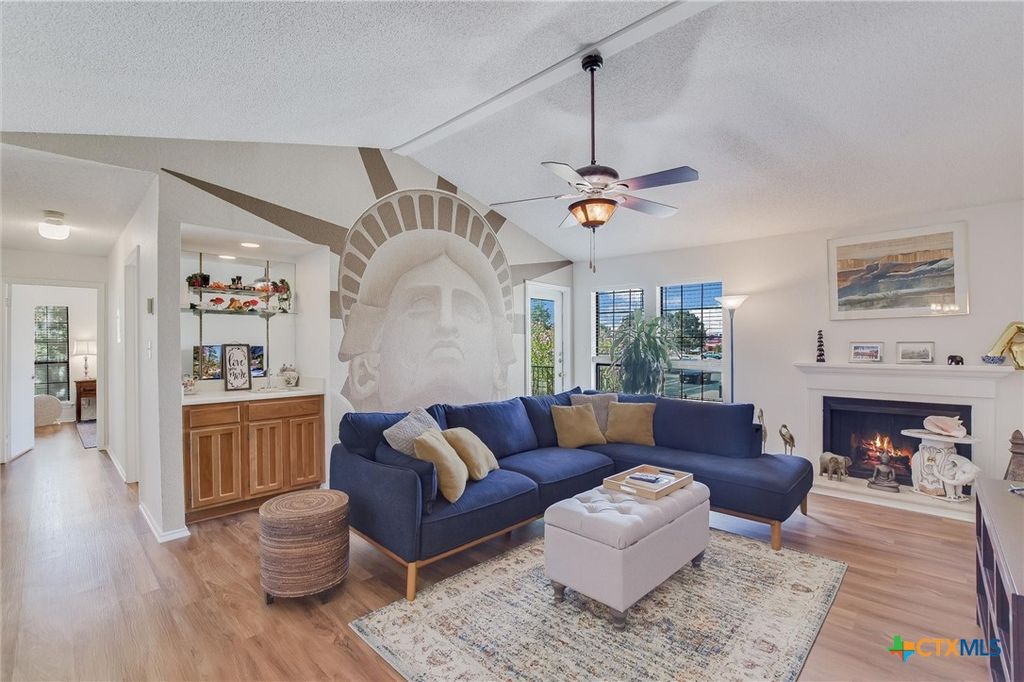 Photo of 1202 Thorpe Lane #612, San Marcos, TX 78666 (MLS # 588520)