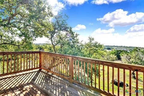 Photo of 207 Oakwood Loop, San Marcos, TX 78666 (MLS # 598997)