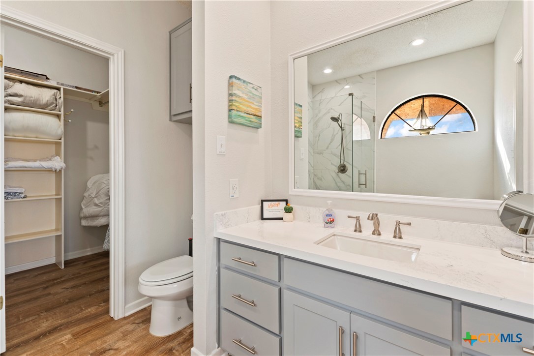 Canyon Lake, Texas 78133, United States, 4 Bedrooms Bedrooms, ,3 BathroomsBathrooms,Residential,Active,215786