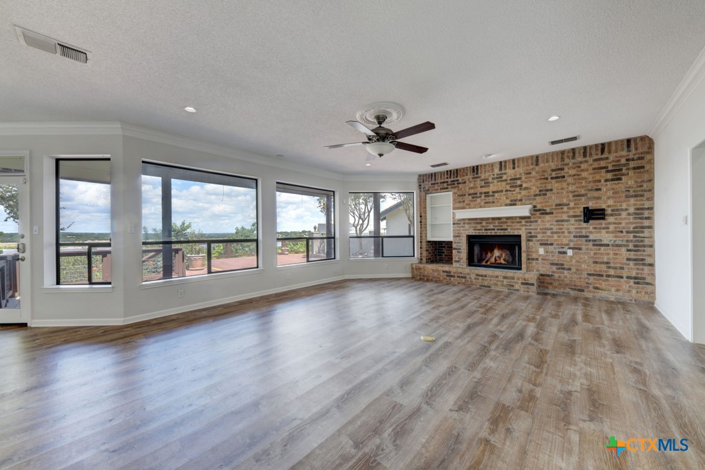 Canyon Lake, Texas 78133, United States, 4 Bedrooms Bedrooms, ,3 BathroomsBathrooms,Residential,Active,215786