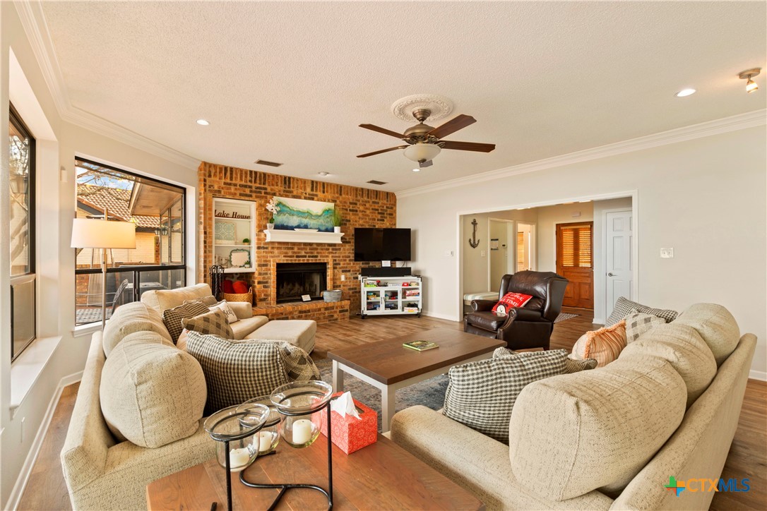 Canyon Lake, Texas 78133, United States, 4 Bedrooms Bedrooms, ,3 BathroomsBathrooms,Residential,Active,215786