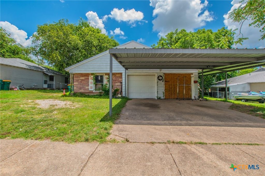 Photo of 2522 Jackson Drive, Gatesville, TX 76528 (MLS # 616860)
