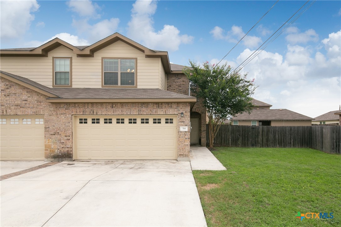 Photo 1 of 15 — 314 Rosalie Drive, New Braunfels, TX 78130