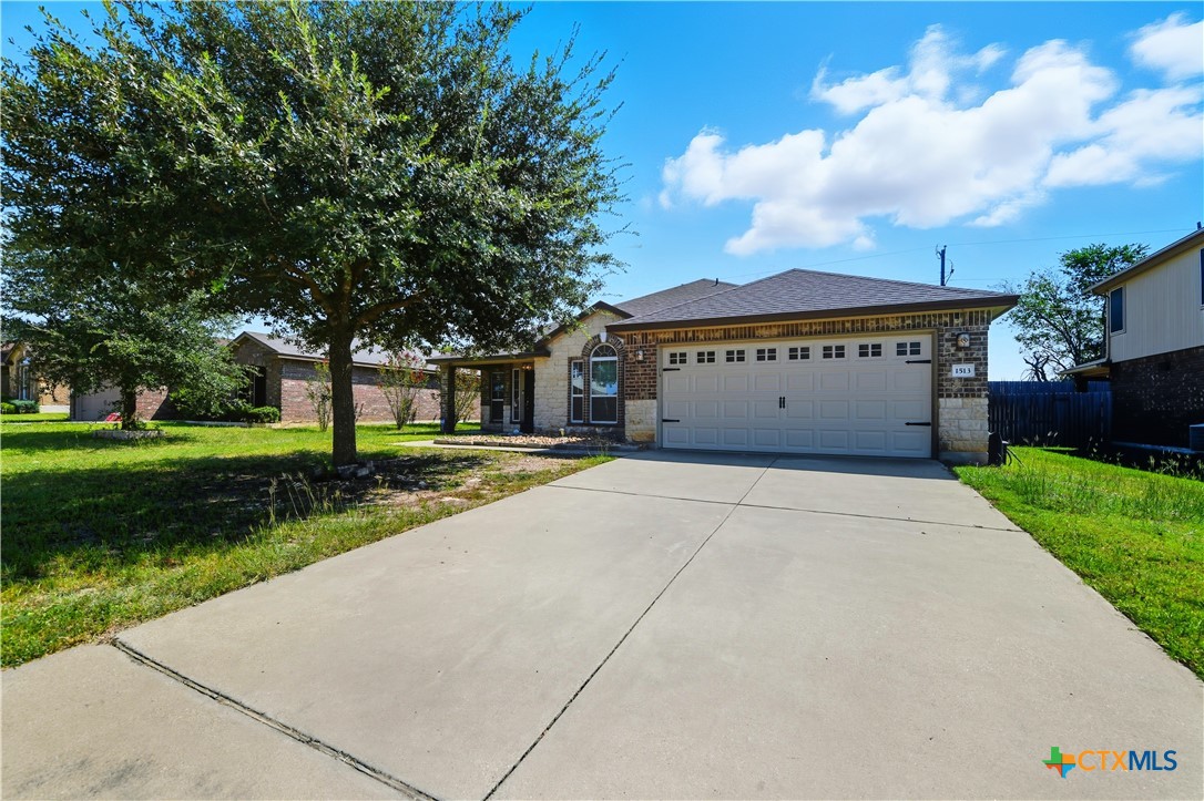 1513 Starlight Drive