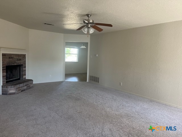 5004 Stonehaven Drive