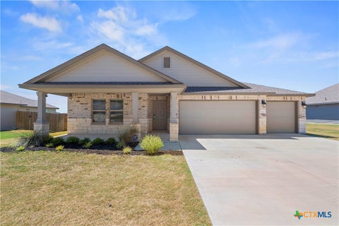 Photo of 121 Ayla Marie Drive, Copperas Cove, TX 76522 (MLS # 622962)