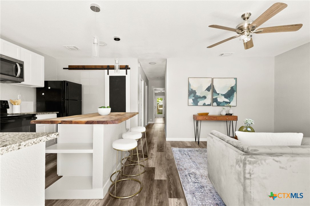 1848 W Bridge Street