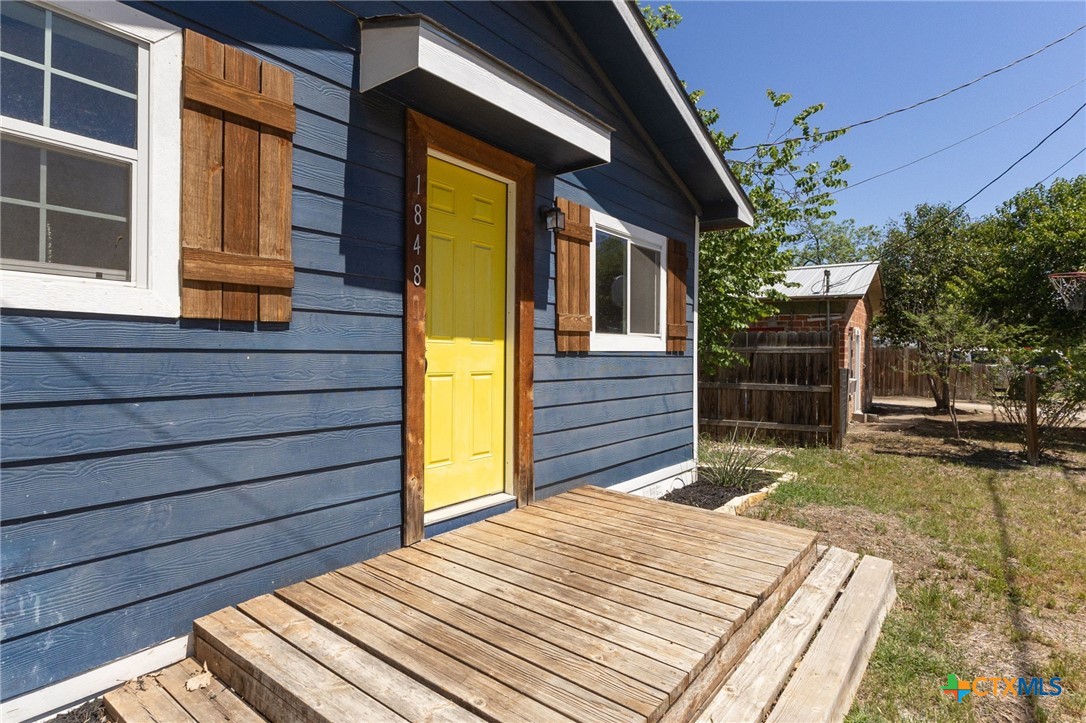 1848 W Bridge Street