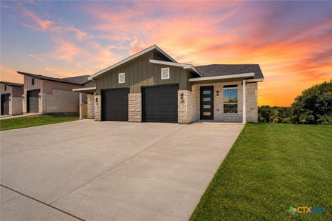 Photo of 1213 Lone Pine Way, Killeen, TX 76543 (MLS # 620514)