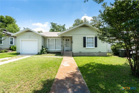 Photo of 1909 S 11th Street, Temple, TX 76504 (MLS # 625684)
