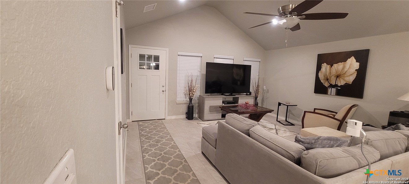 1229 Bob White Drive