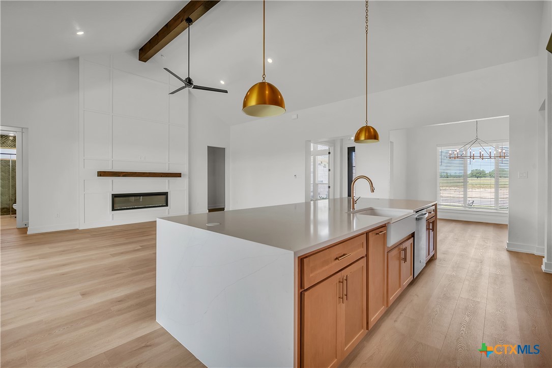 6625 King Oaks Boulevard